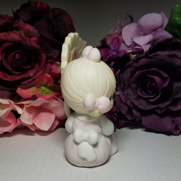 Precious Moments A Growing Love - Picture 4 of 5